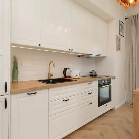 Mokotow Srodziemnomorska By Renters Warszawa